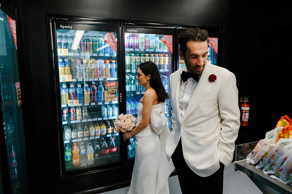 7 11 wedding portrait