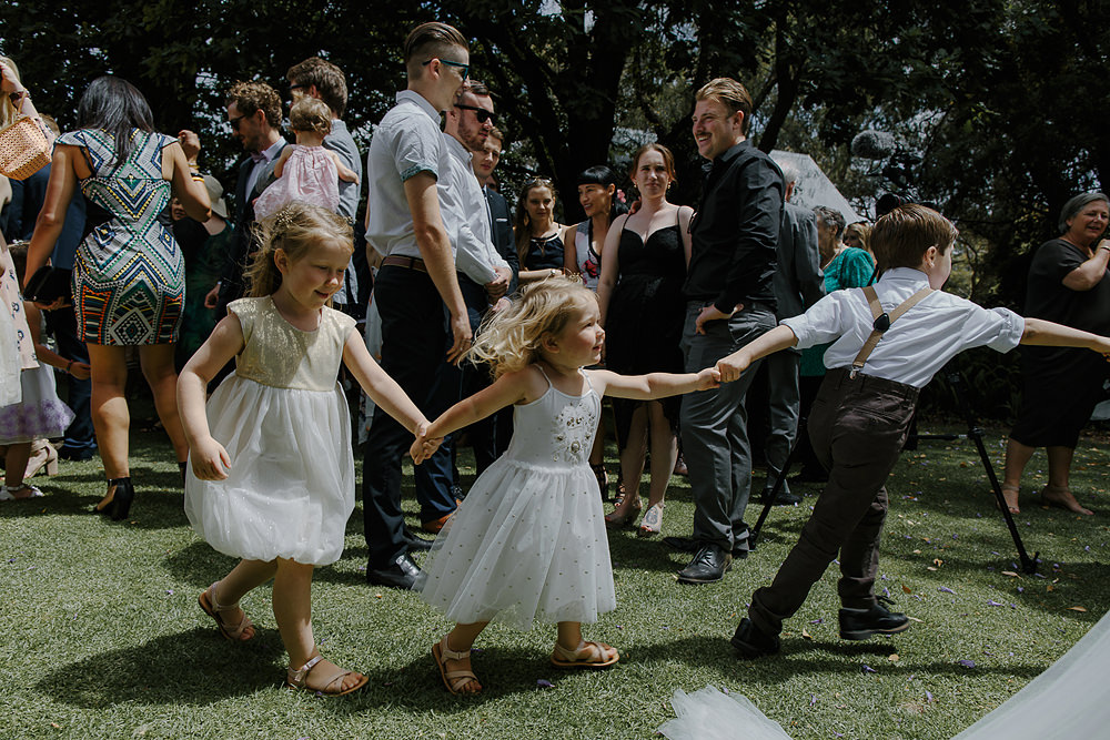 Fremantle wedding photographer kids at weddings