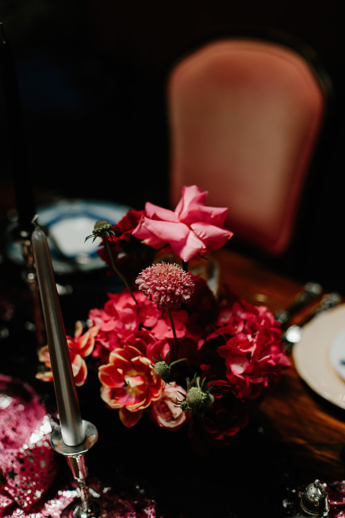 Melbourne wedding florist - luxe table floral setting
