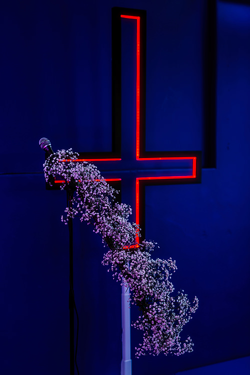 Unique Florists Melbourne - Bloom Boy at Altar Electric