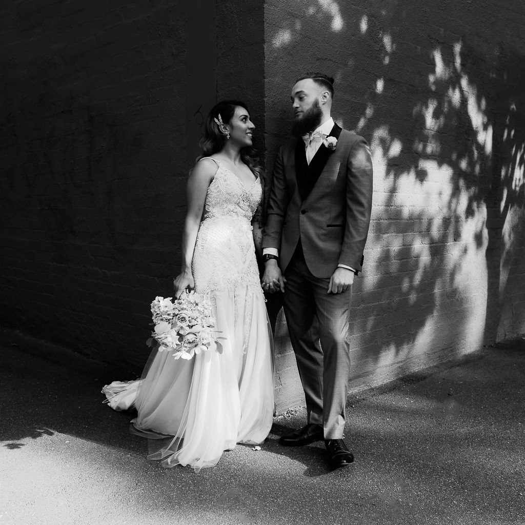 Two Ton Max wedding