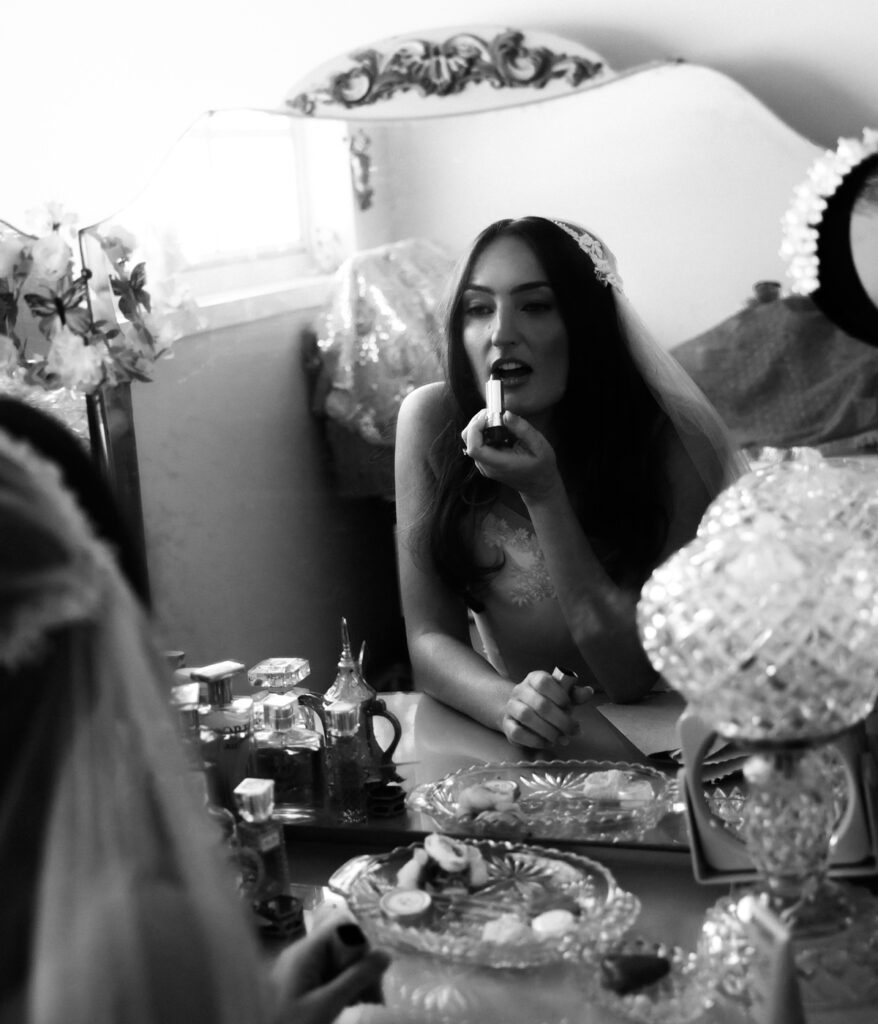 Wedding prep photos Reine La Rue